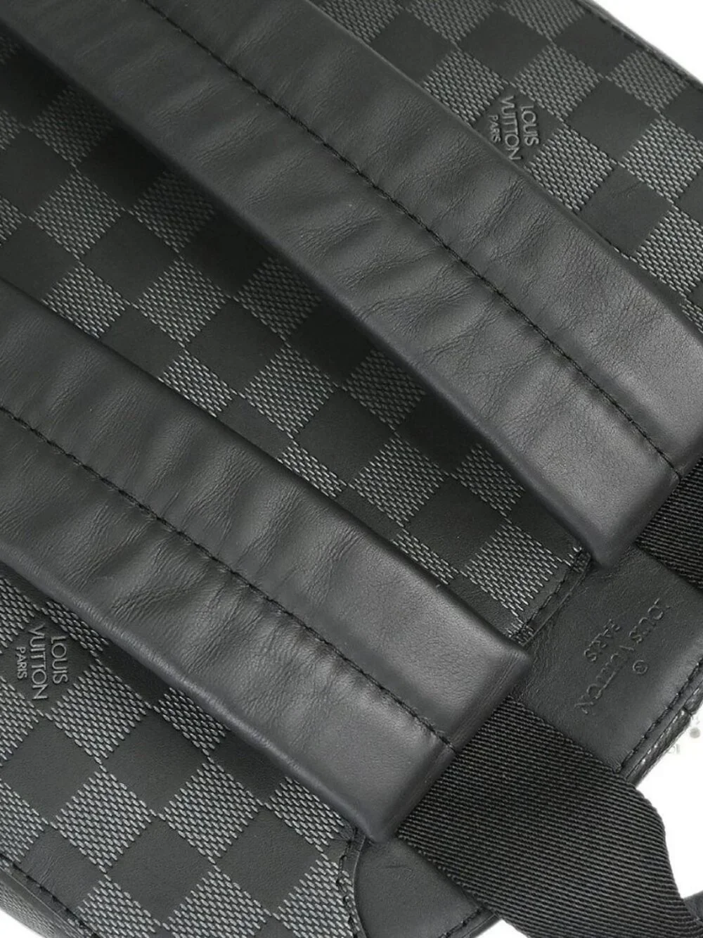 Louis Vuitton Damier